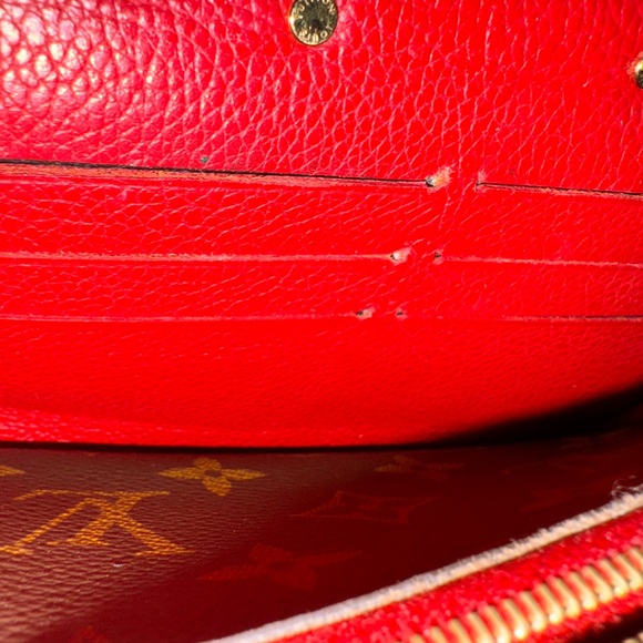 LOUIS VUITTON Monogram Pallas Wallet in Cerise Cherry. Monogram on toile canvas. - Picture 8 of 11
